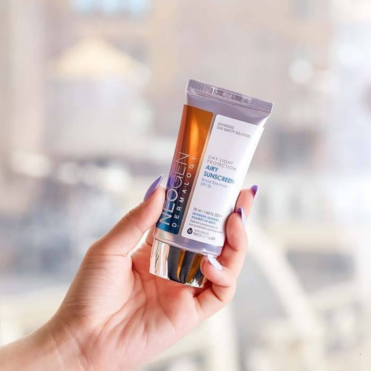 NEOGEN Day - Light Protection Airy Sunscreen 50+ PA+++ Korean Skincare | VELVET GLOW