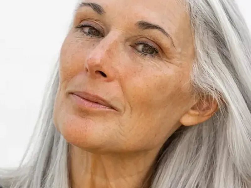 Skin Longevity 2026: Hautalterung vorbeugen statt reparieren - VELVET GLOW