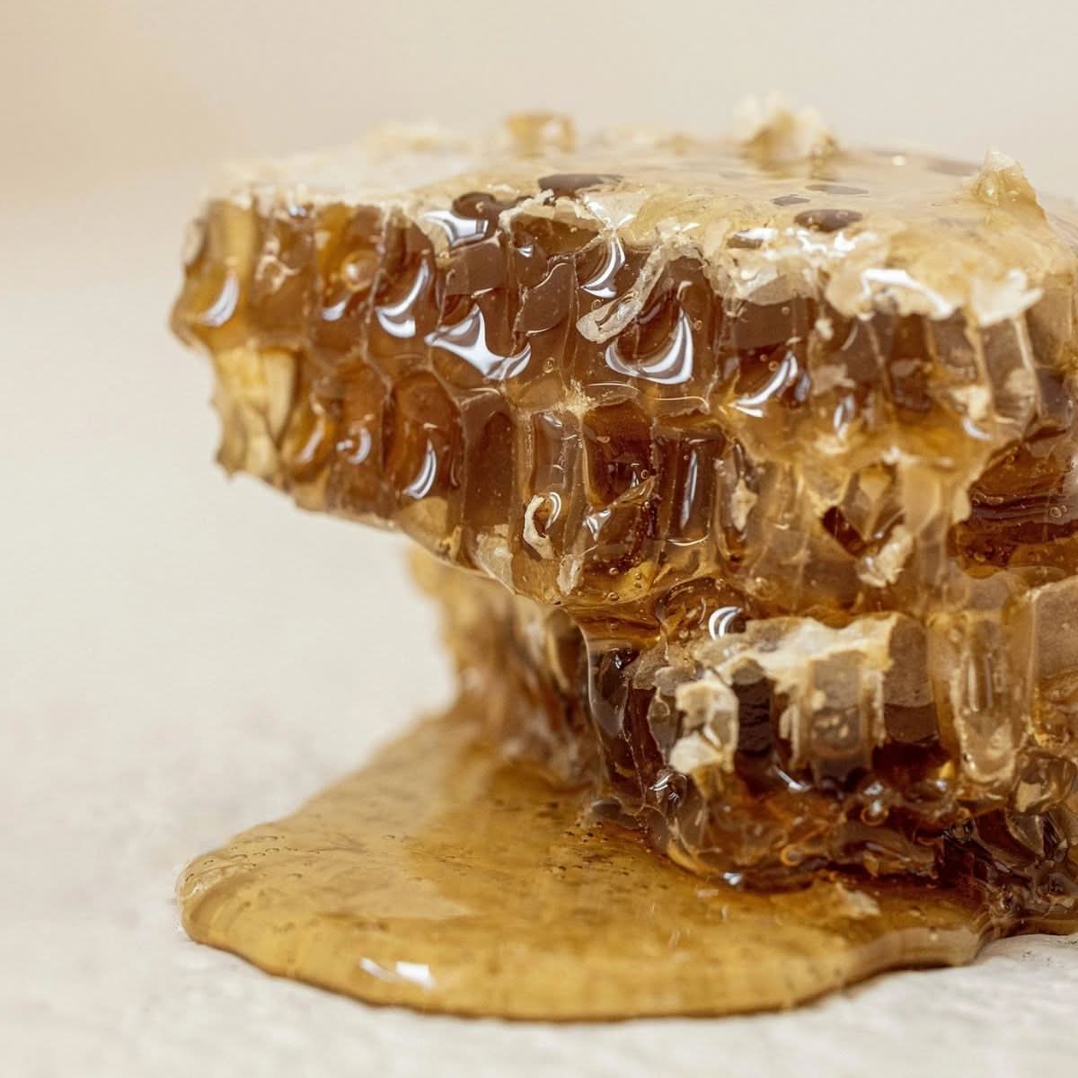 Beauty of Joseon Glow - Serum: Propolis + Niacinamid Korean Skincare | VELVET GLOW
