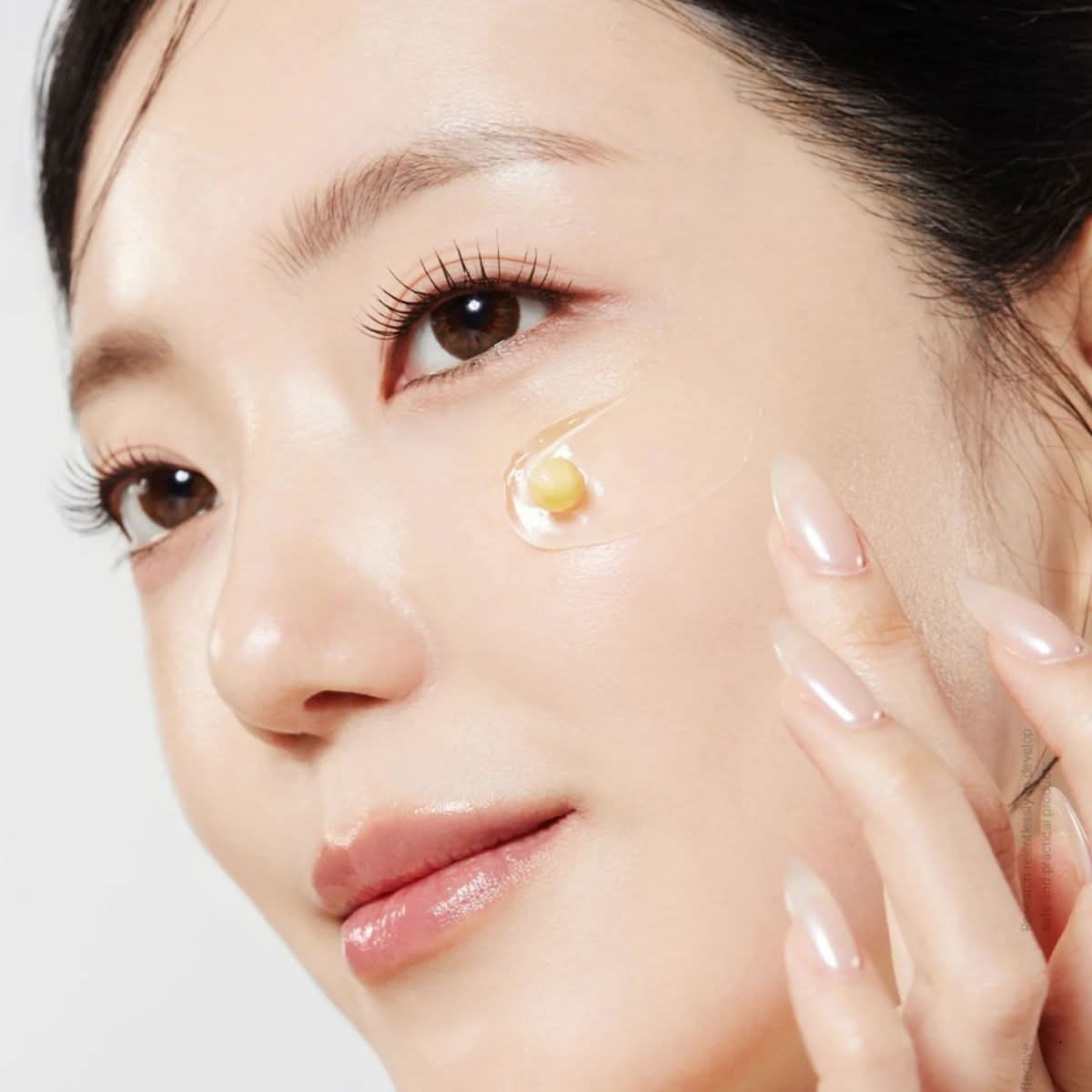 Medicube Deep Vita C Capsule Cream Korean Skincare | VELVET GLOW