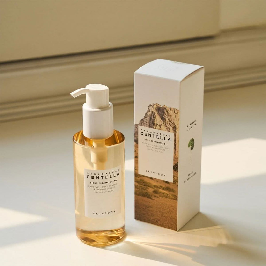 SKIN1004 Madagascar Centella Light Cleansing Oil Korean Skincare | VELVET GLOW