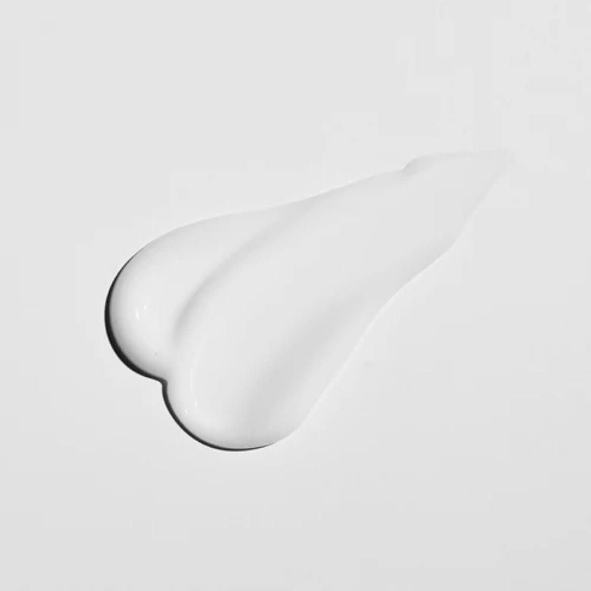 VT Cosmetics Pro Cica Reedle Shot 100 Korean Skincare | VELVET GLOW
