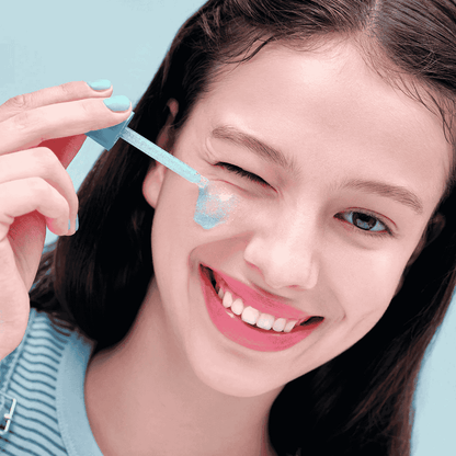 EQQUALBERRY Hyaltoin Flooding Serum Korean Skincare | VELVET GLOW