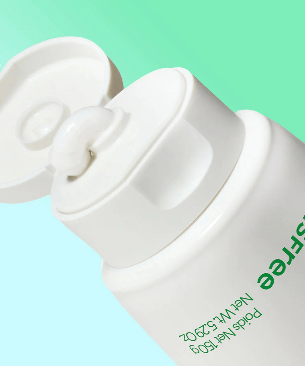 Innisfree Green Tea Amino Hydrating Cleansing Foam Korean Skincare | VELVET GLOW