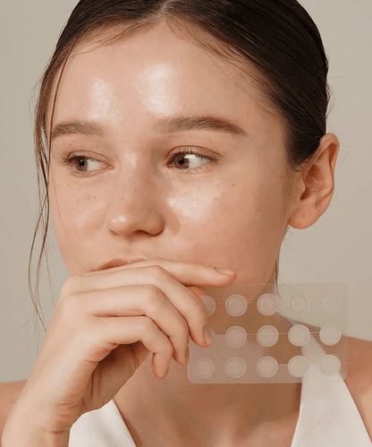 Isntree Onion Newpair Spot Patch Korean Skincare | VELVET GLOW
